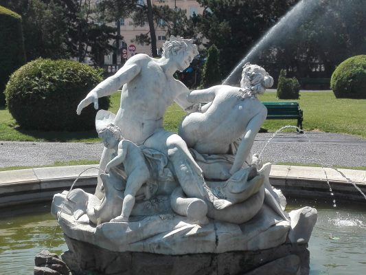 Fountain at Maria Theresia Square