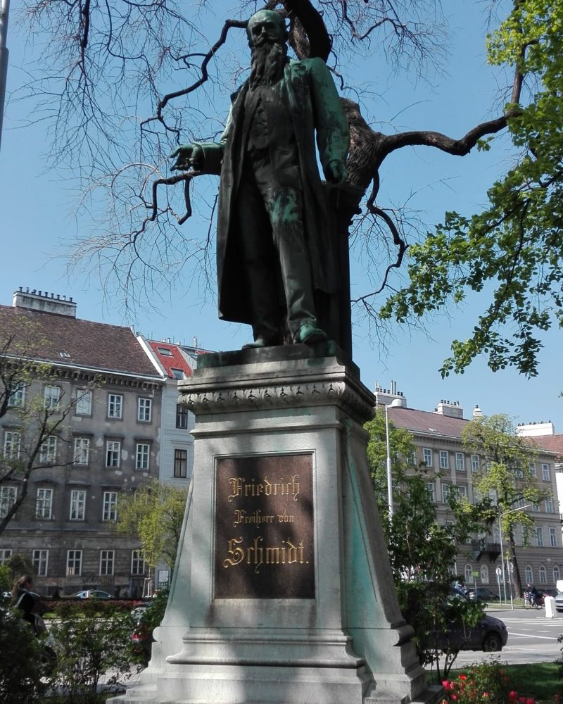Friedrich Schmidt Statue