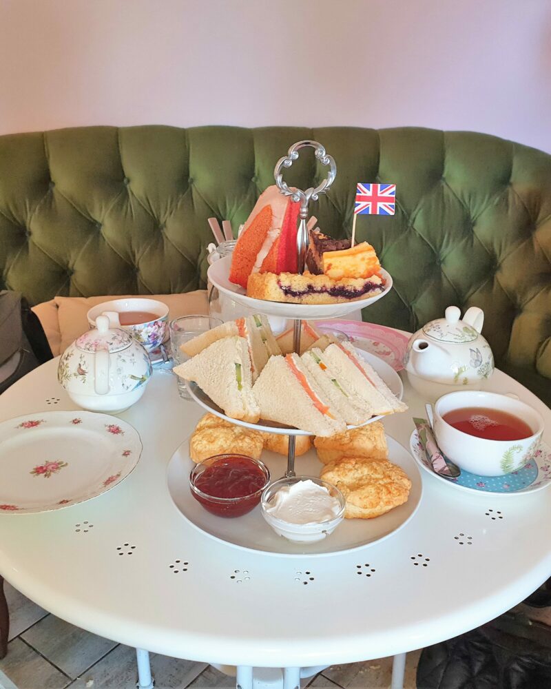 Afternoon Tea im Café Little Britain
